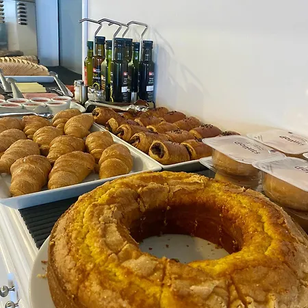 Ξενοδοχείο Alda Arteixo 2*