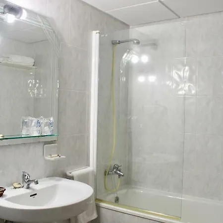 Ξενοδοχείο Alda Arteixo