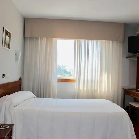 Alda Arteixo Ξενοδοχείο 2*