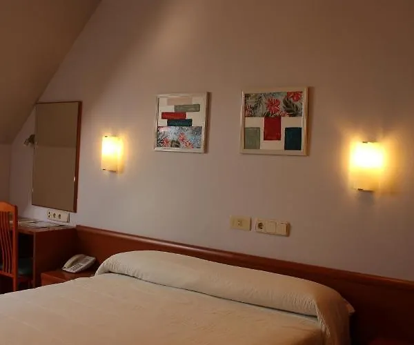 Otel Alda Arteixo 2*